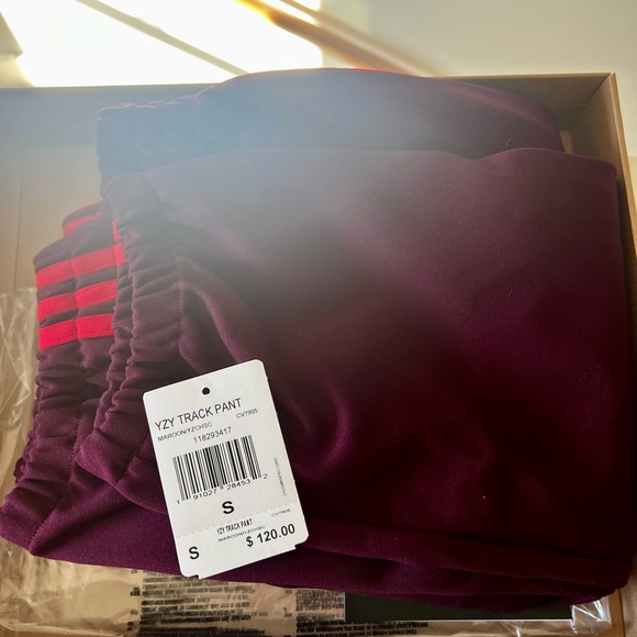 YEEZY TRACK PANT - Picture 2 of 4